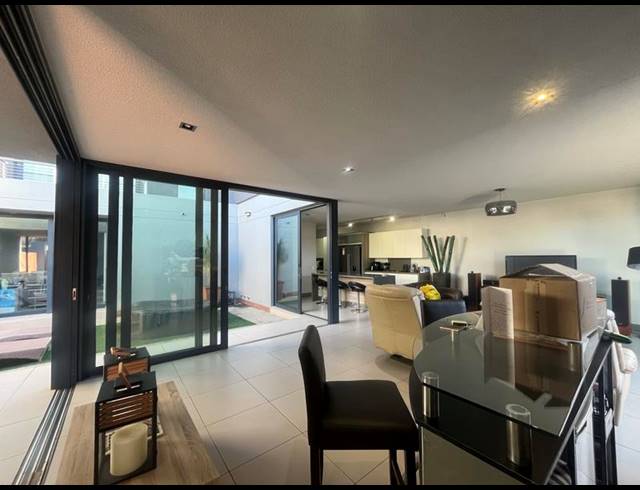 4 BEDROOM PROPERTY TO RENT IN WATERKLOOF RIDGE